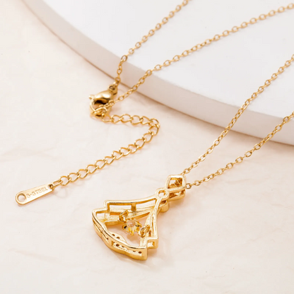 24K Gold Plated Rhinestone Decor Pendant Necklace